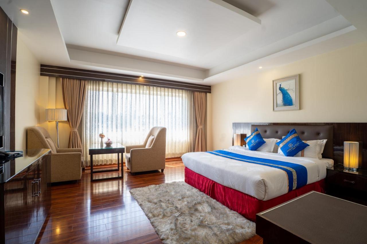 Shangrila Blu Hotel Lalitpur Exteriör bild