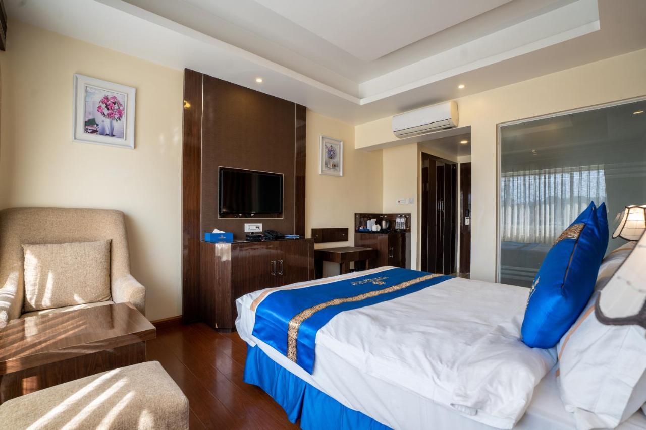 Shangrila Blu Hotel Lalitpur Exteriör bild